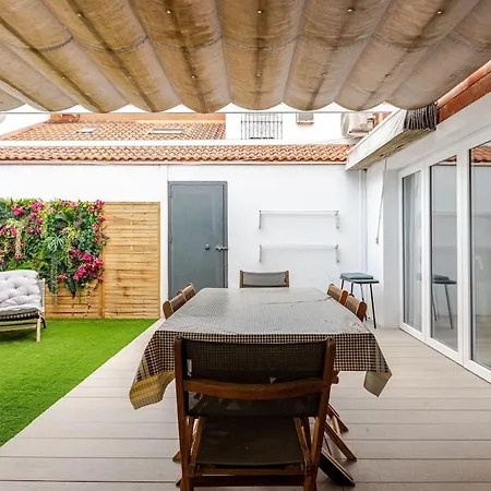 Casa Fibes - Congresos Parking Y Alberca * Севилья